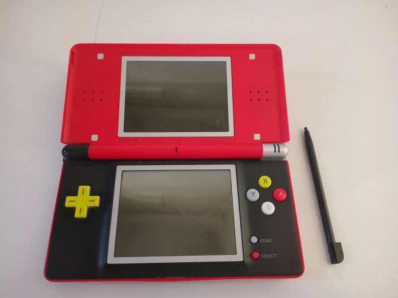 Nintendo DS Lite Console