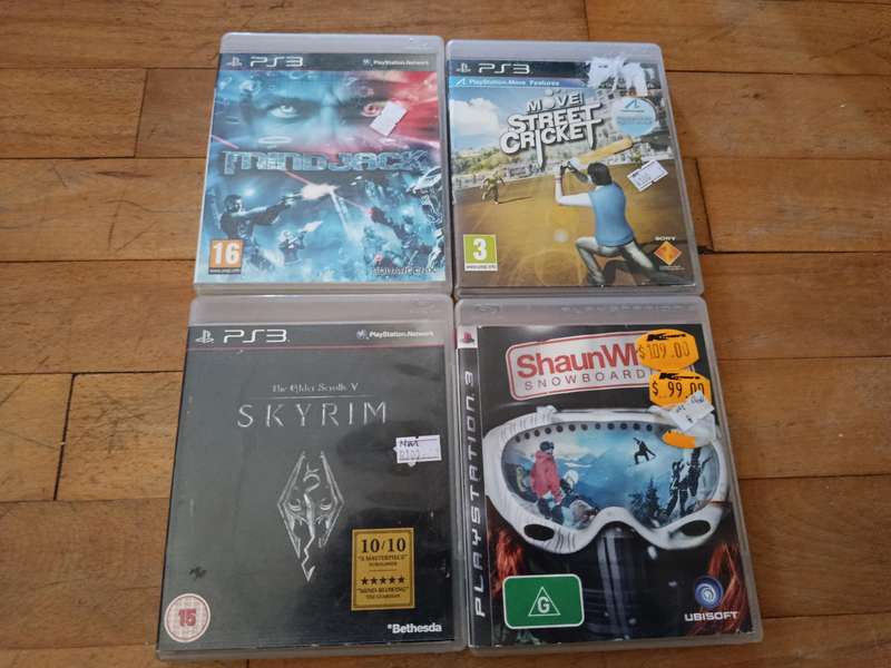 Playstation 3 game bundle