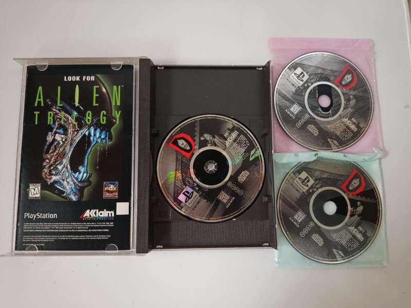 D Long Box PlayStation PS One PS1 US NTSC
