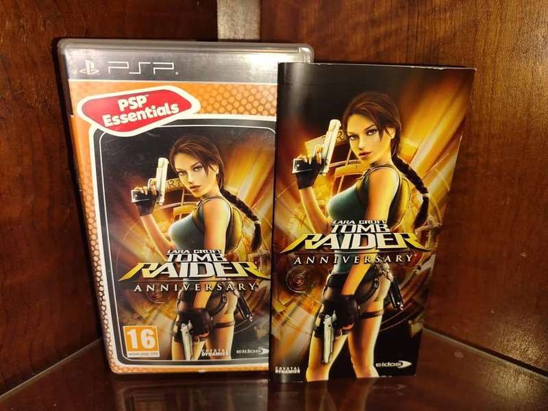 Tomb Raider Anniversary  PSP Playstation Portable