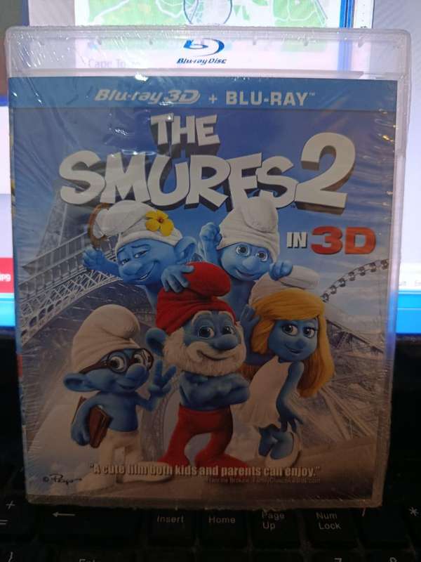 The Smurfs 2 3D / 2D Blu Ray (new sealed)