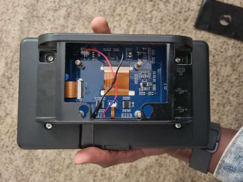 Raspberry Pi 4B 4Gb RAM with 7'' touchscreen display