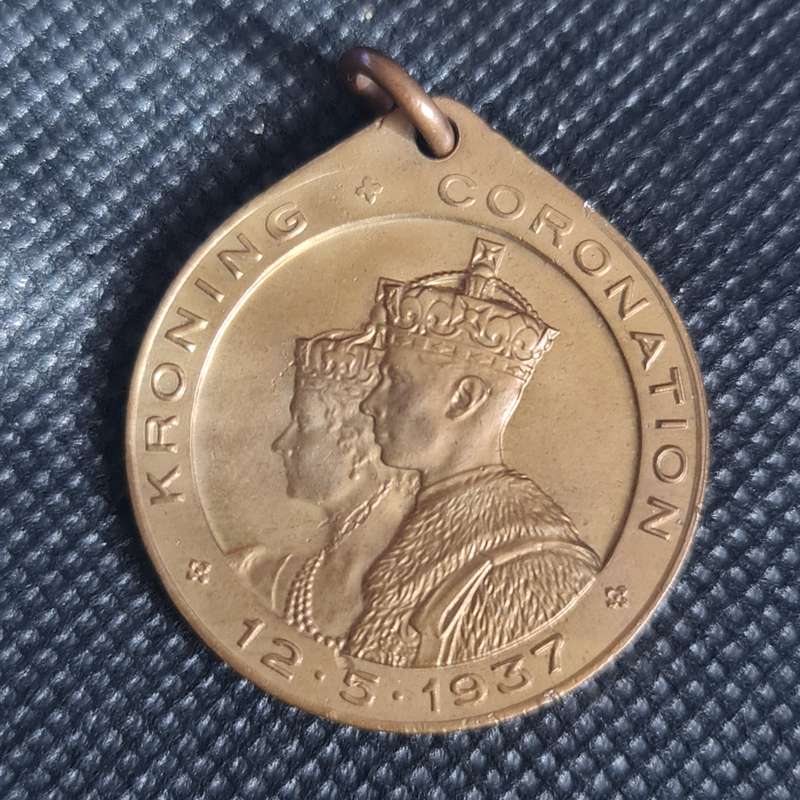 1937 UNION OF SOUTH AFRICA CORONATION MADELLION