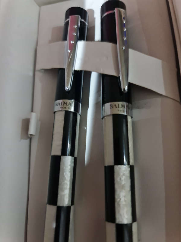 BALMAIN PARIS PEN SET