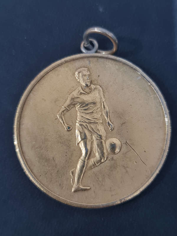 HOLIDAY INN SOCCER MEDAL