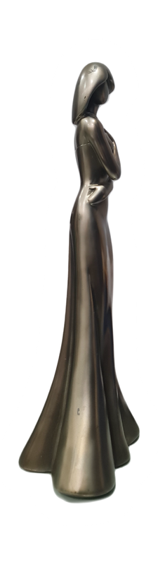 FEMALE SCULPTURE