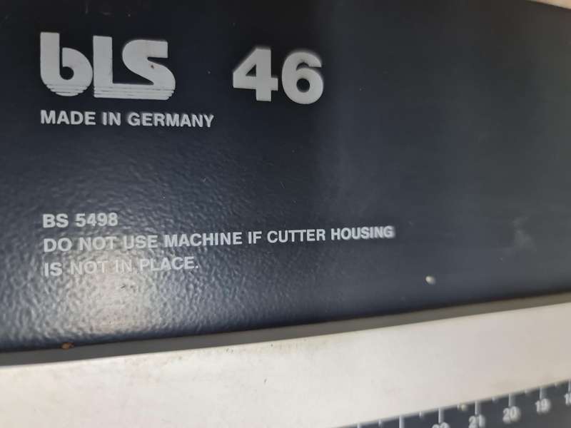 BLS 46 GUILLOTINE