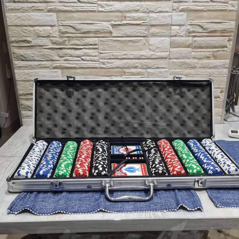 500 PIECE POKER SET