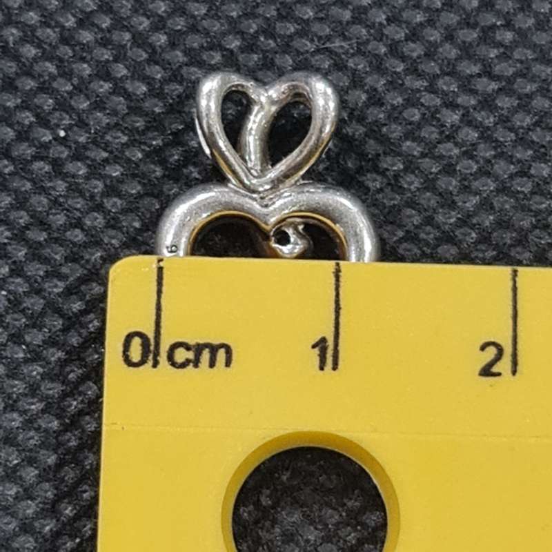 VINTAGE HDIA 925 STERLING SILVER DOUBLE HEART PENDANT WITH STONE