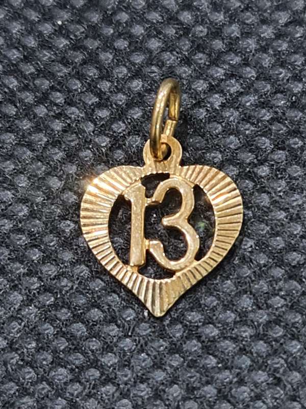 9CT YELLOW GOLD HEART CHARM WITH THE NUMBER 13