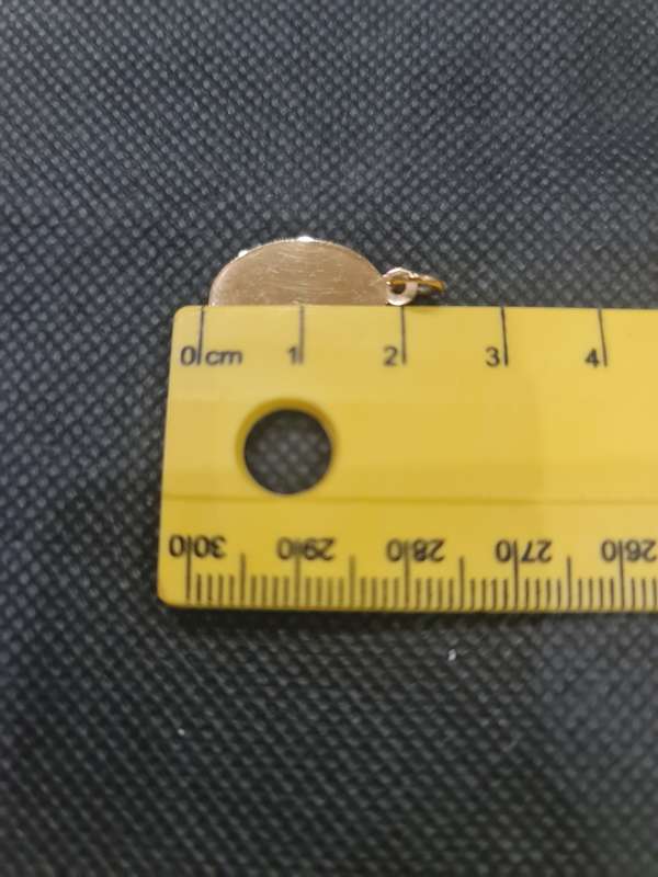 9CT YELLOW GOLD OVAL DISK