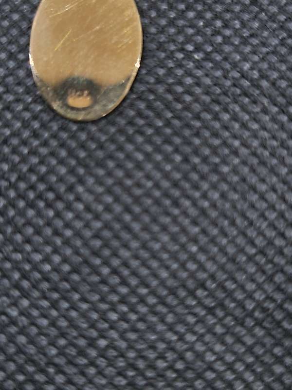 9CT YELLOW GOLD OVAL DISK