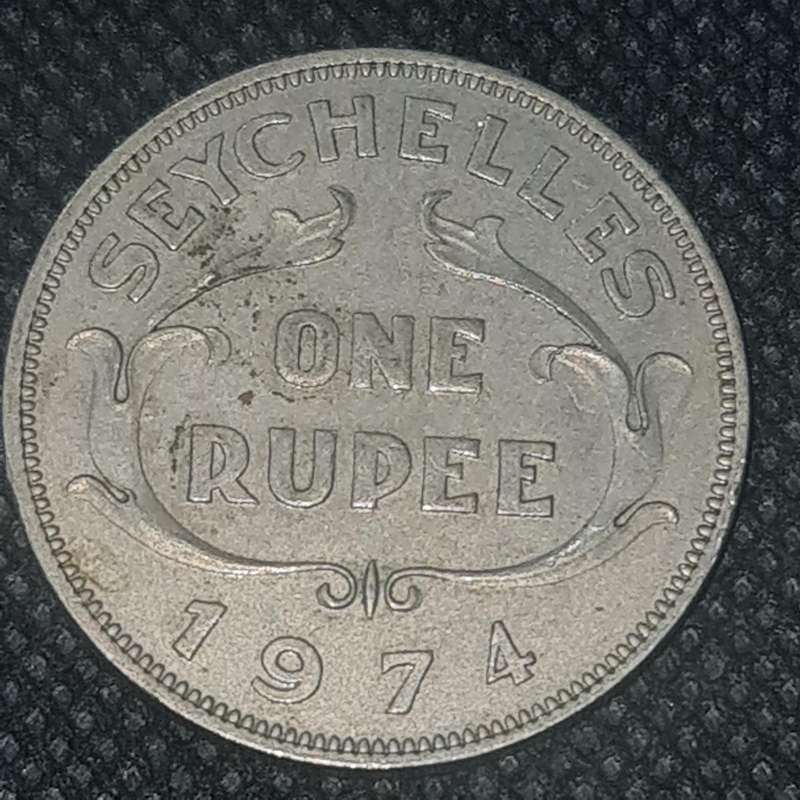 1974 SEYCHELLES 2 RUPEES QE THE SECOND