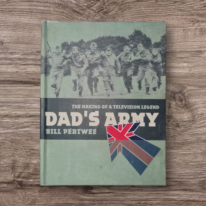 DADS ARMY. COMPLETE SERIES ON DVD . INCLUDES THE BOOK.