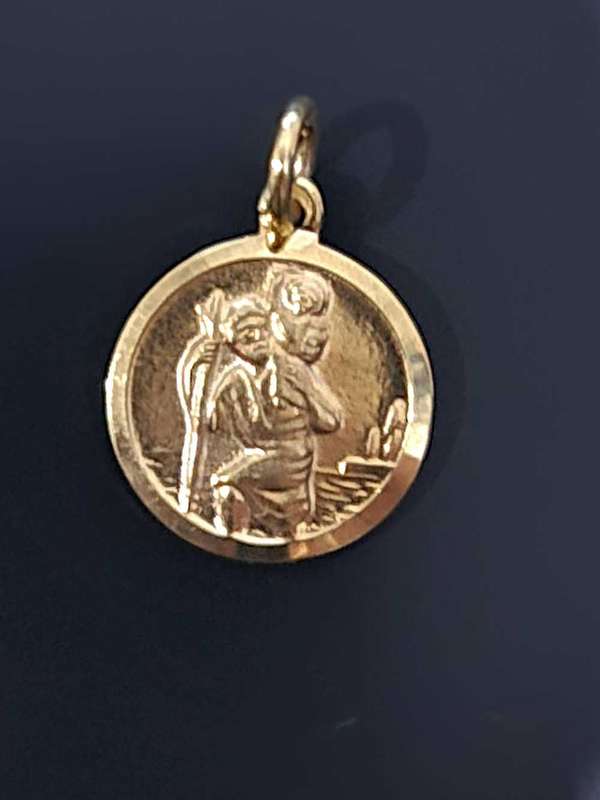 9ct GOLD SAINT CHRISTOPHER PENDANT