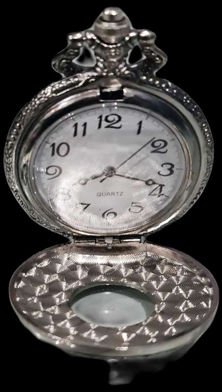 QUARTZ POCKET WATCH