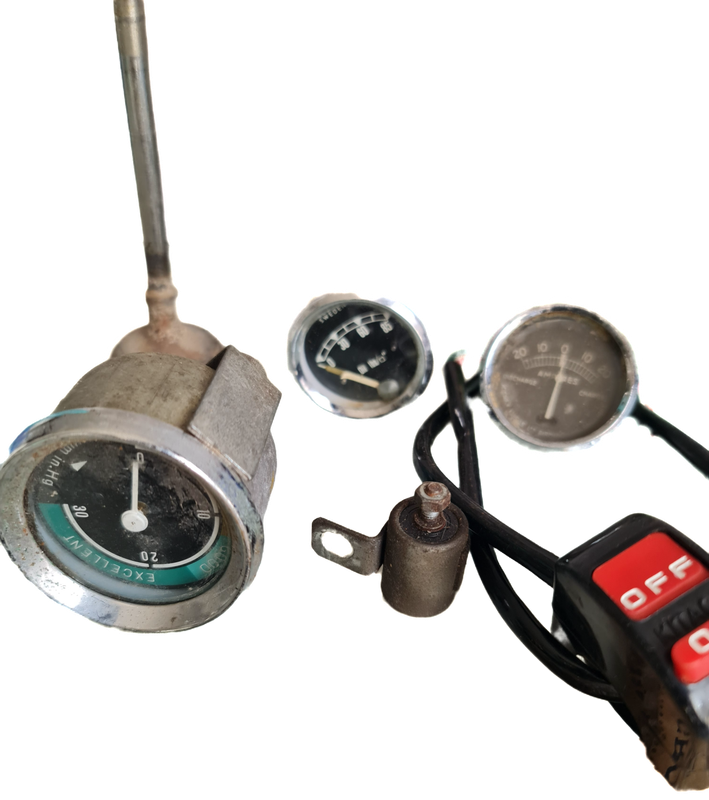 MIXED LOT CAR PARTS AND ACCESSORIES