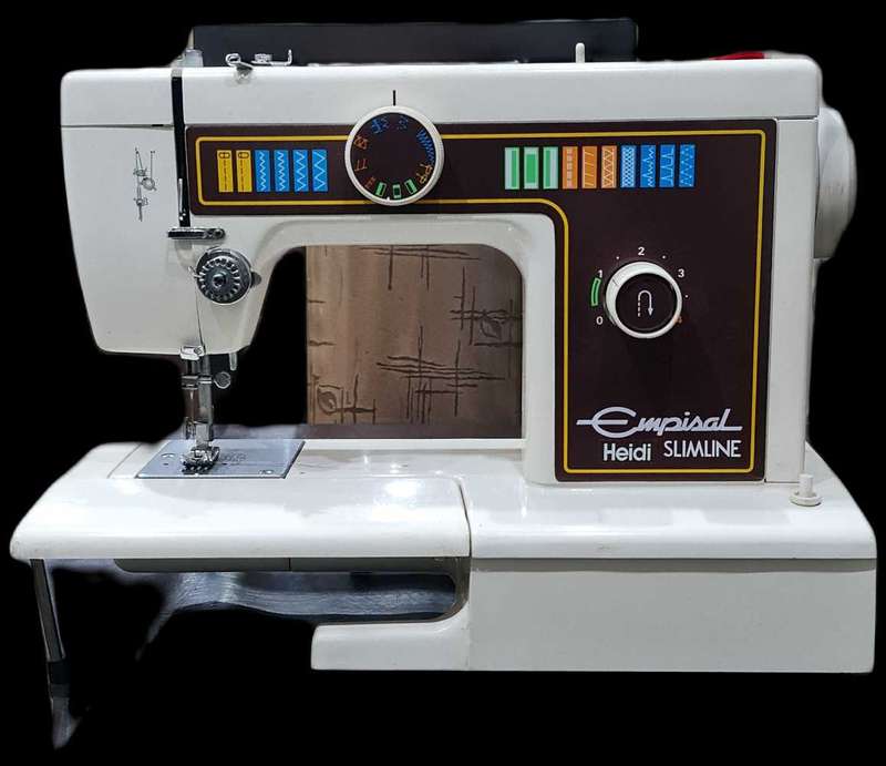EMPISAL SEWING MACHINE AE390