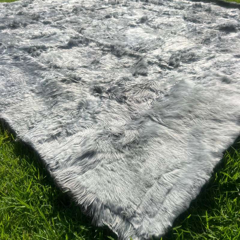 Handmade Peruvian Alpaca Fur Rug  Luxurious & Unique, Leather Carpet