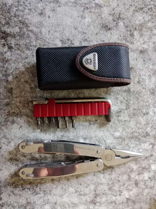 Victorinox Spirit multitool