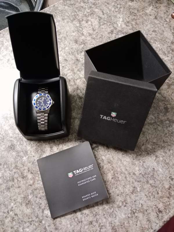 TAG HEUER PROFESSIONAL 200M