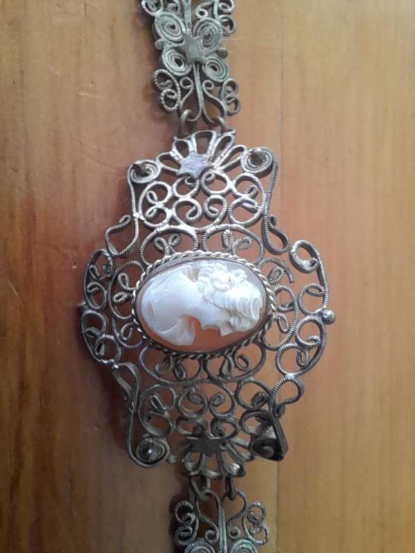 Vintage Cameo Bracelet