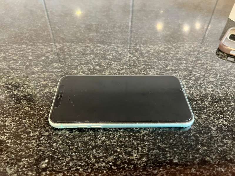 IPHONE 11 128GB