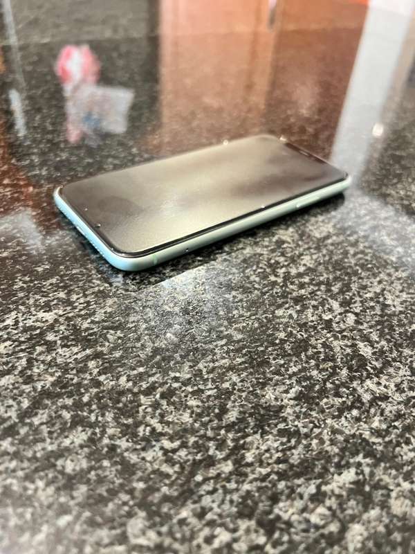 IPHONE 11 128GB