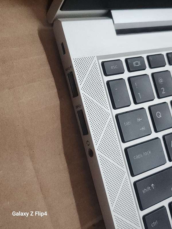 Hp elitebook 830 G8