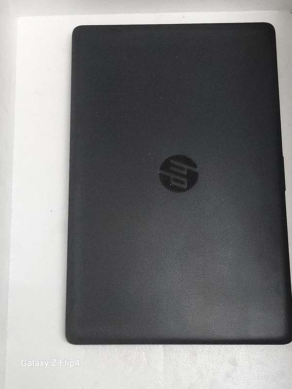HP 15s CORE i7 8th Gen 500gig SSD 8Gig Ram