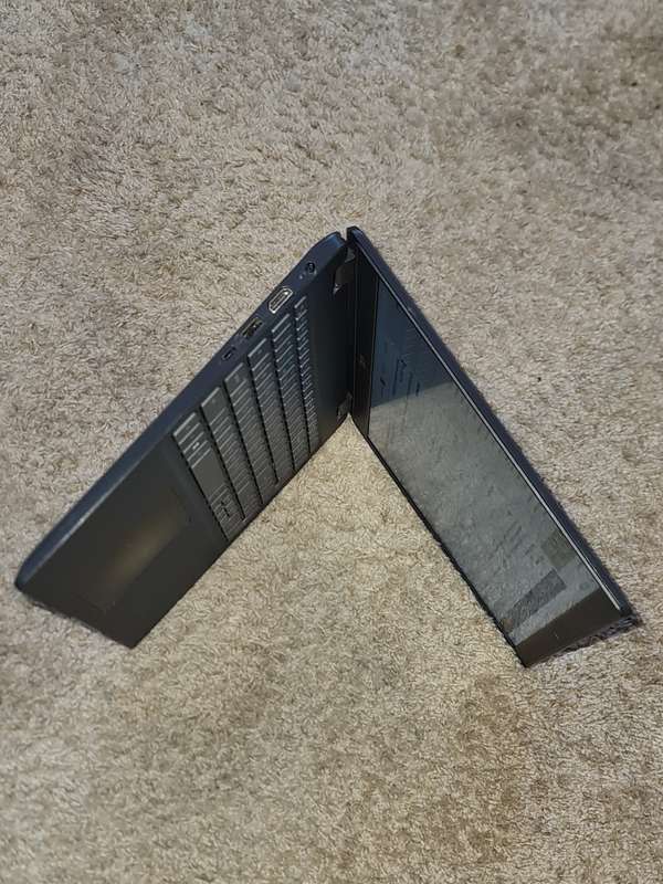 DELL LATITUDE CORE I5 10TH GEN|256GIG NVME| 8GIG RAM |WINDOWS 11 _24H2
