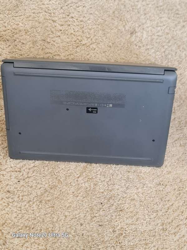 HP 250 G7 CORE I5 8TH GEN 250GIG SSD 8GIG RAM WINDOW'S 11 24H2