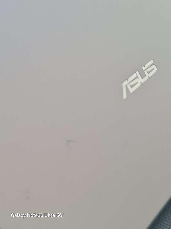 ASUS VIVOBOOK X509 CORE I3 7th GEN  240GIG SSD 8GIG RAM WINDOWS 11 24H2