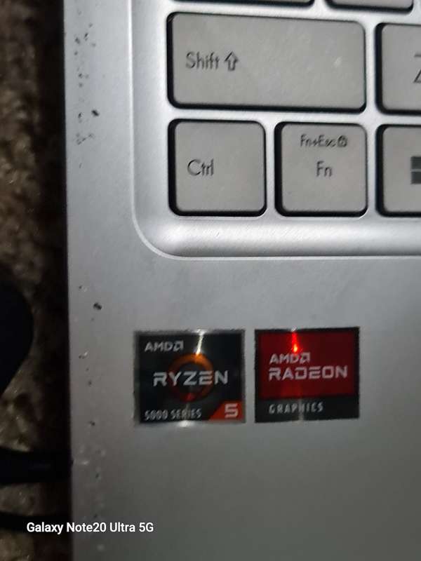 ASUS VIVOBOOK M1502 AMD RYZEN 5 RADEON GRAPHICS 512 NVME 8GIG RAM WINDOWS 11