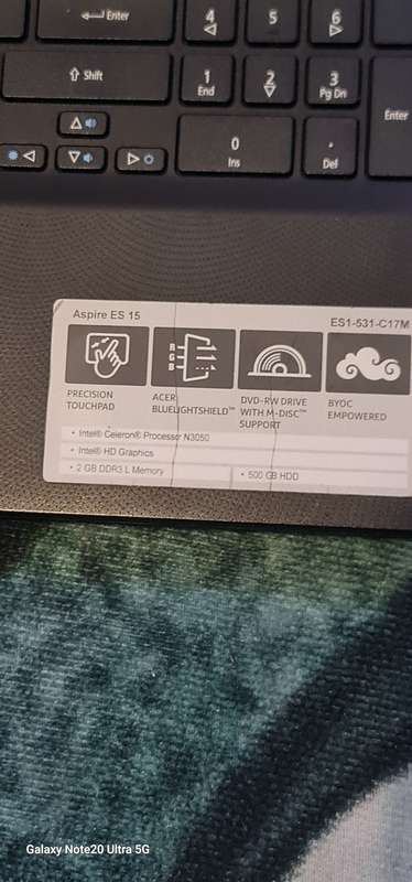 ACER ES 15 INTEL CELERON N3060 500GIG HDD 2GIG RAM WINDOWS 10
