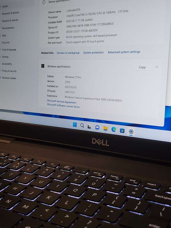 DELL LATITUDE  3510 CORE I5 10TH GEN 256NVME 8GIG RAM WINDOWS  11 PRO