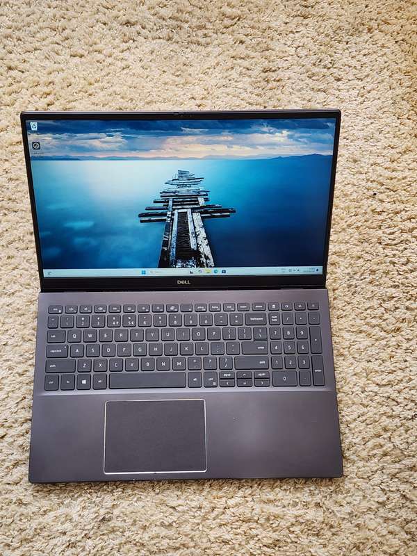 DELL VOSTRO  5502 CORE I5 11TH 256GIG NVME 8GIG RAM