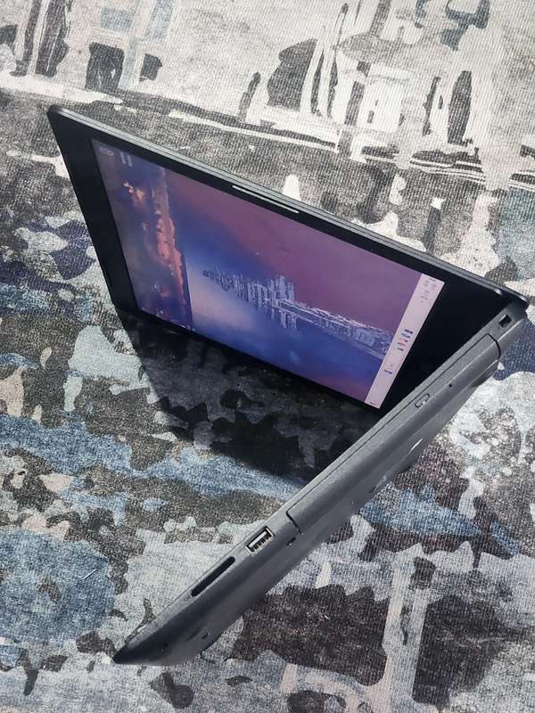 DELL INSPIRON  CORE  I3 10TH GEN 1TB HDD 12GIG RAM