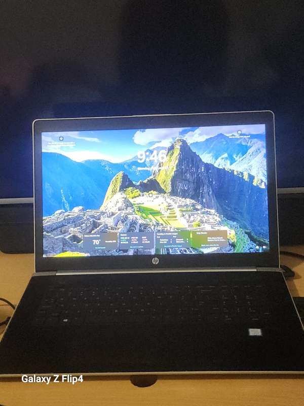Hp probook 470 G5 Core i7 8th Gen Massive 17.3inch 1tb ssd 16gig ram Windows 11pro 24h2