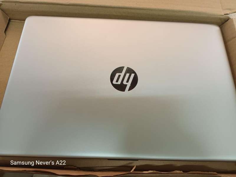 HP LAPTOP 15s-fq3xxx INTEL N4500 128gig NVMe 4gig Ram Microsoft Window's 24h