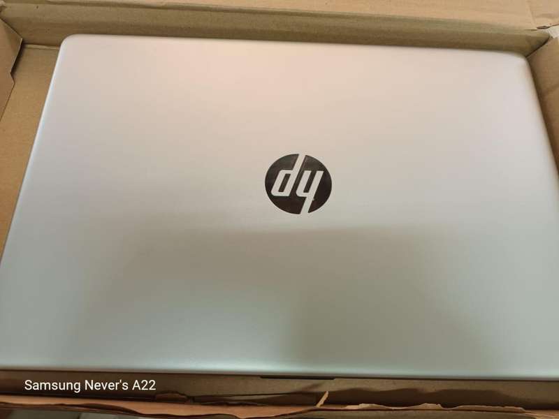 HP LAPTOP 15s-fq3xxx INTEL N4500 128gig NVMe 4gig Ram Microsoft Window's 24h