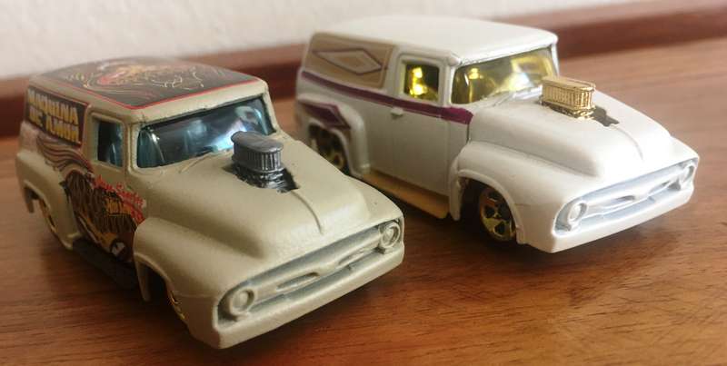 2x 1956 Ford F100 Panel Hotwheels 2005 & 2000 1.64 Lose