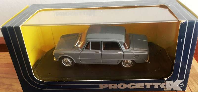 Alfa Romeo Giulia 1300 1962 Progetto K Gray 1-43 Boxed