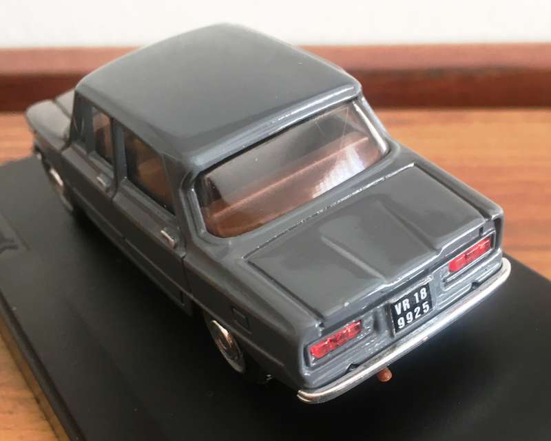Alfa Romeo Giulia 1300 1962 Progetto K Gray 1-43 Boxed