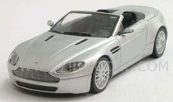 Aston Martin 2009 V8 Vantage Roadster Minichamps 1-43 Silver NO BOX