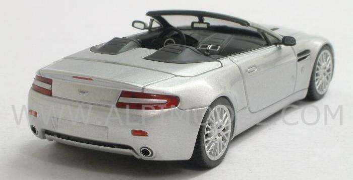 Aston Martin 2009 V8 Vantage Roadster Minichamps 1-43 Silver NO BOX