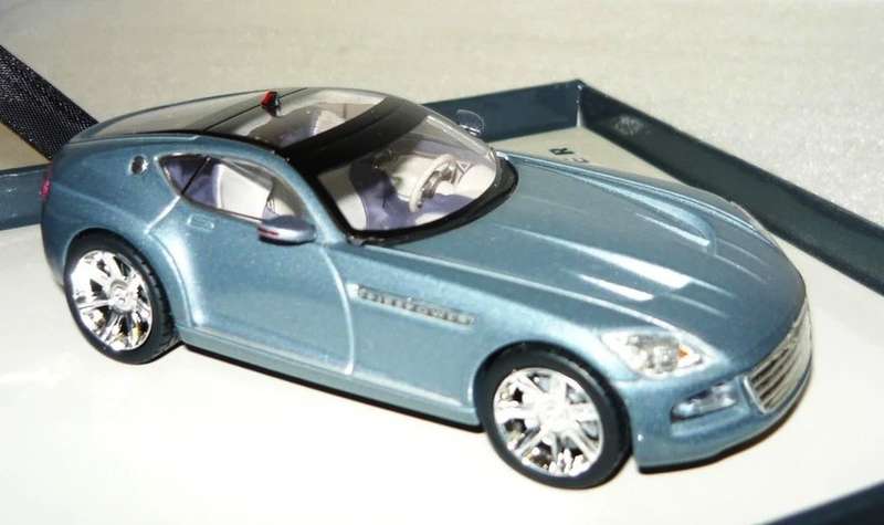 Chrysler Firepower 2005 Concept Car NOREV Met.Blue 1-43 Boxed