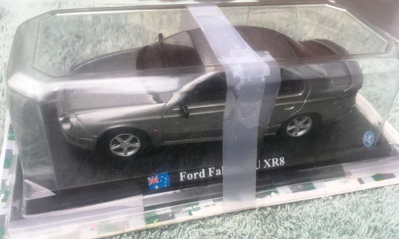 Ford Falcon XR8 1987 Delprado Silver 1-43 Blister