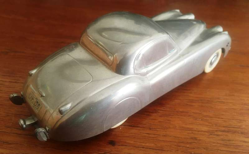 Jaguar XK120 Prameta With Winding Key Lose (Clockwork not working) 1-36 Chrome RARE