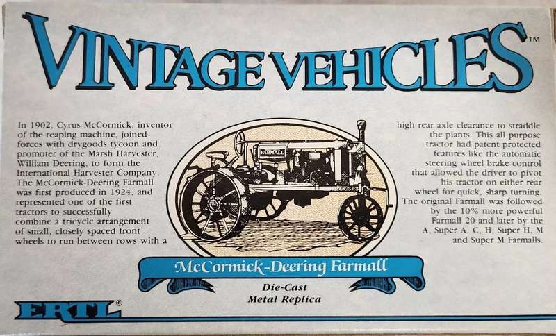 McCormick Deering Farmall Ertl 1987 1-43